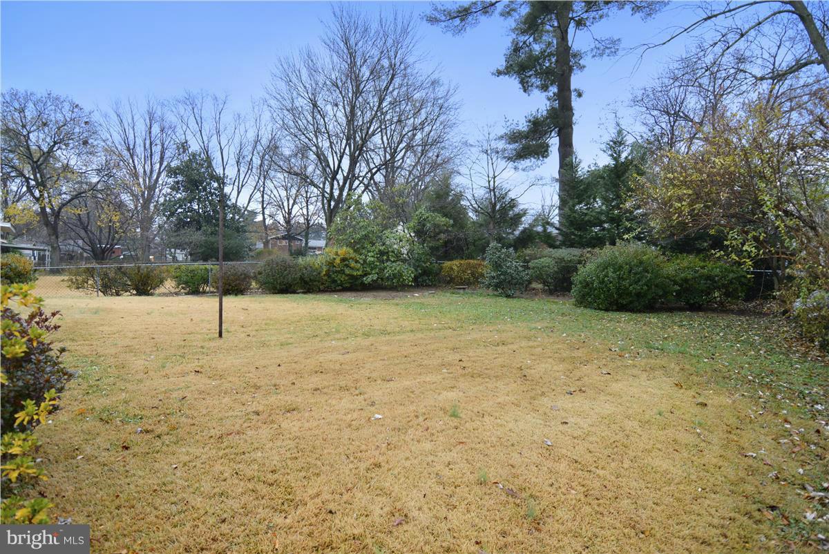 NEWPORT HILLS - Residential