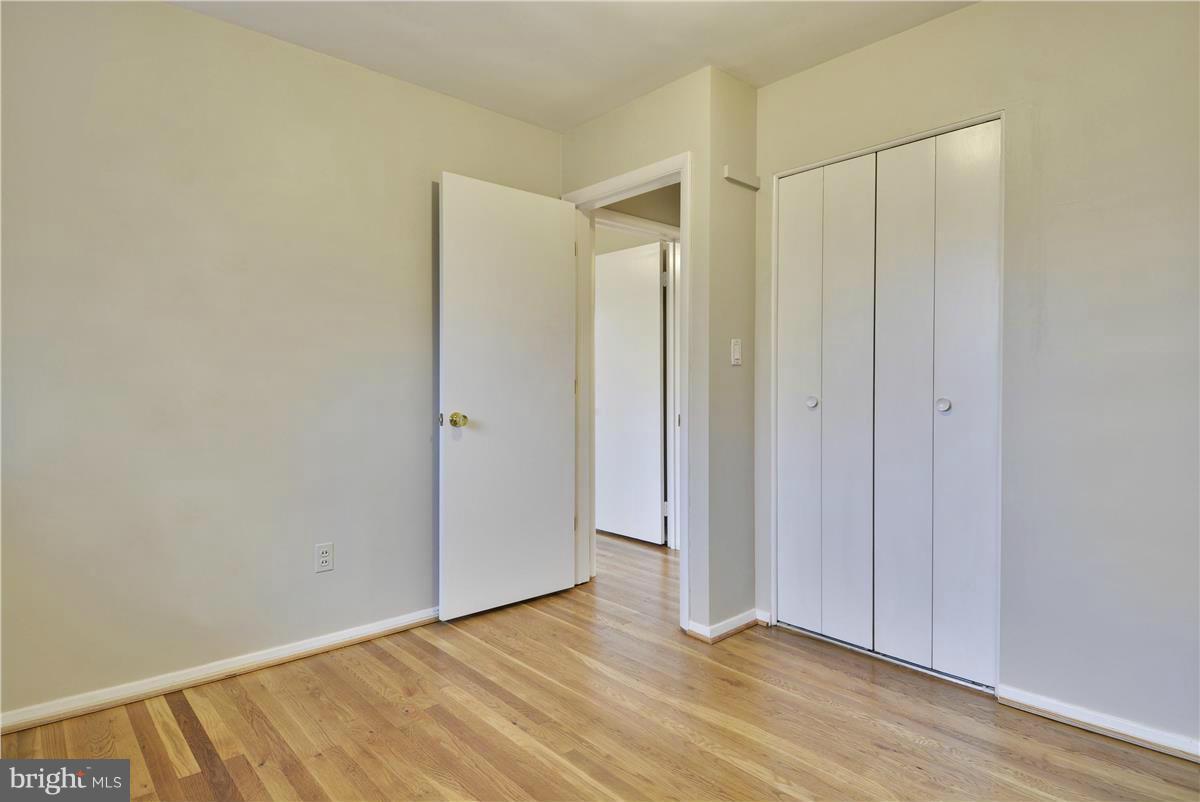 NEWPORT HILLS - Residential