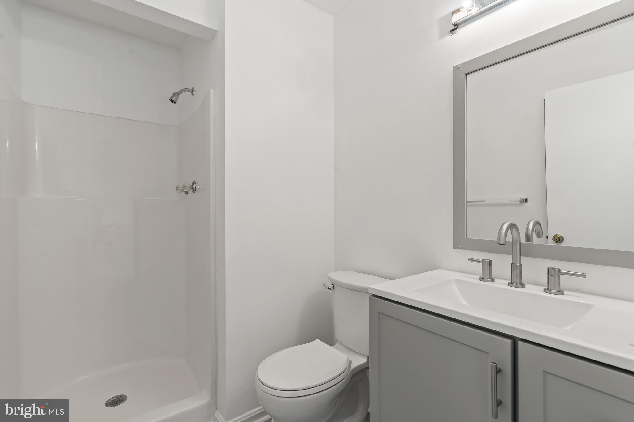 WOODLANDS NORTH - Residential