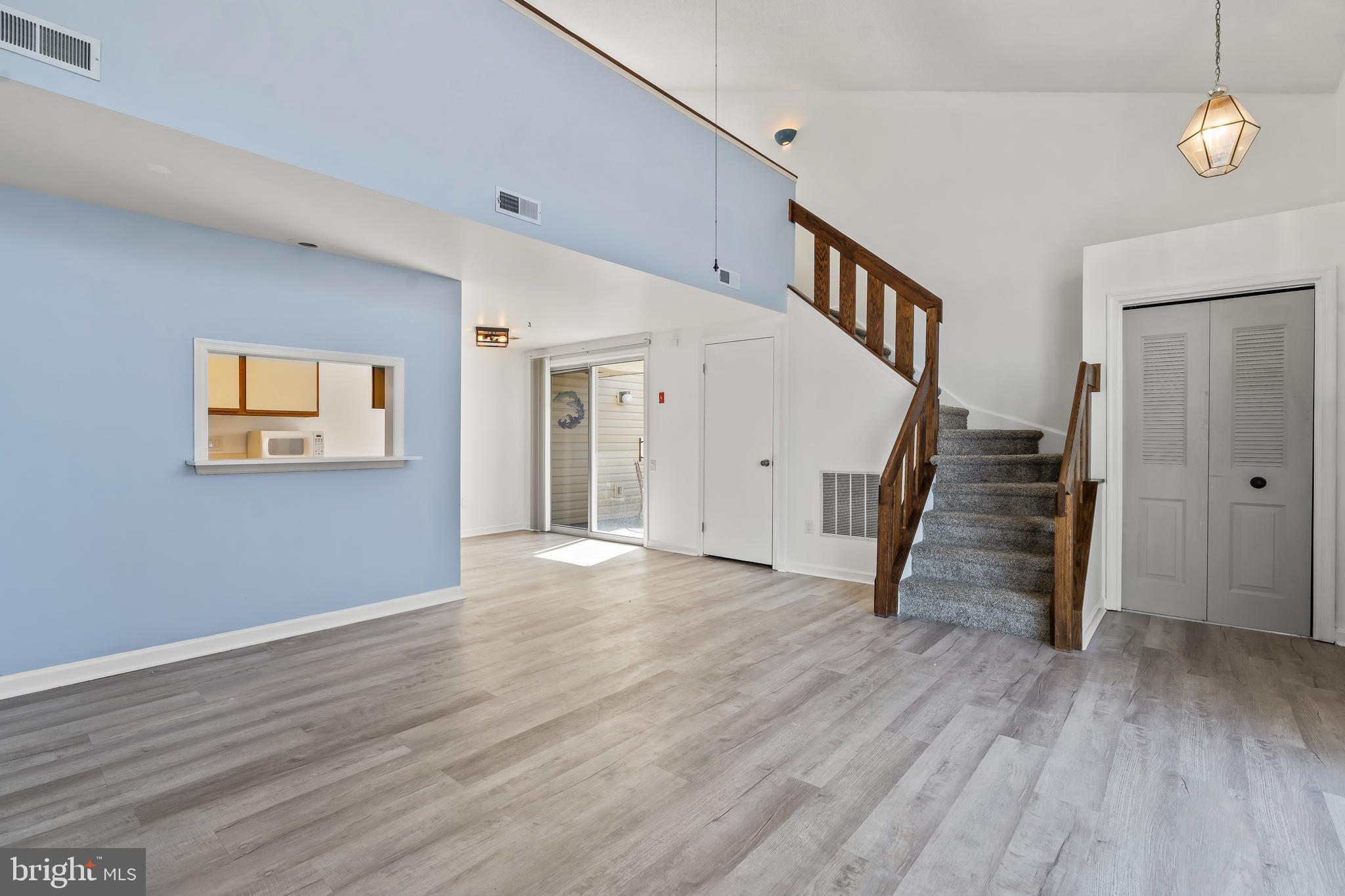 WOODLANDS NORTH - Residential