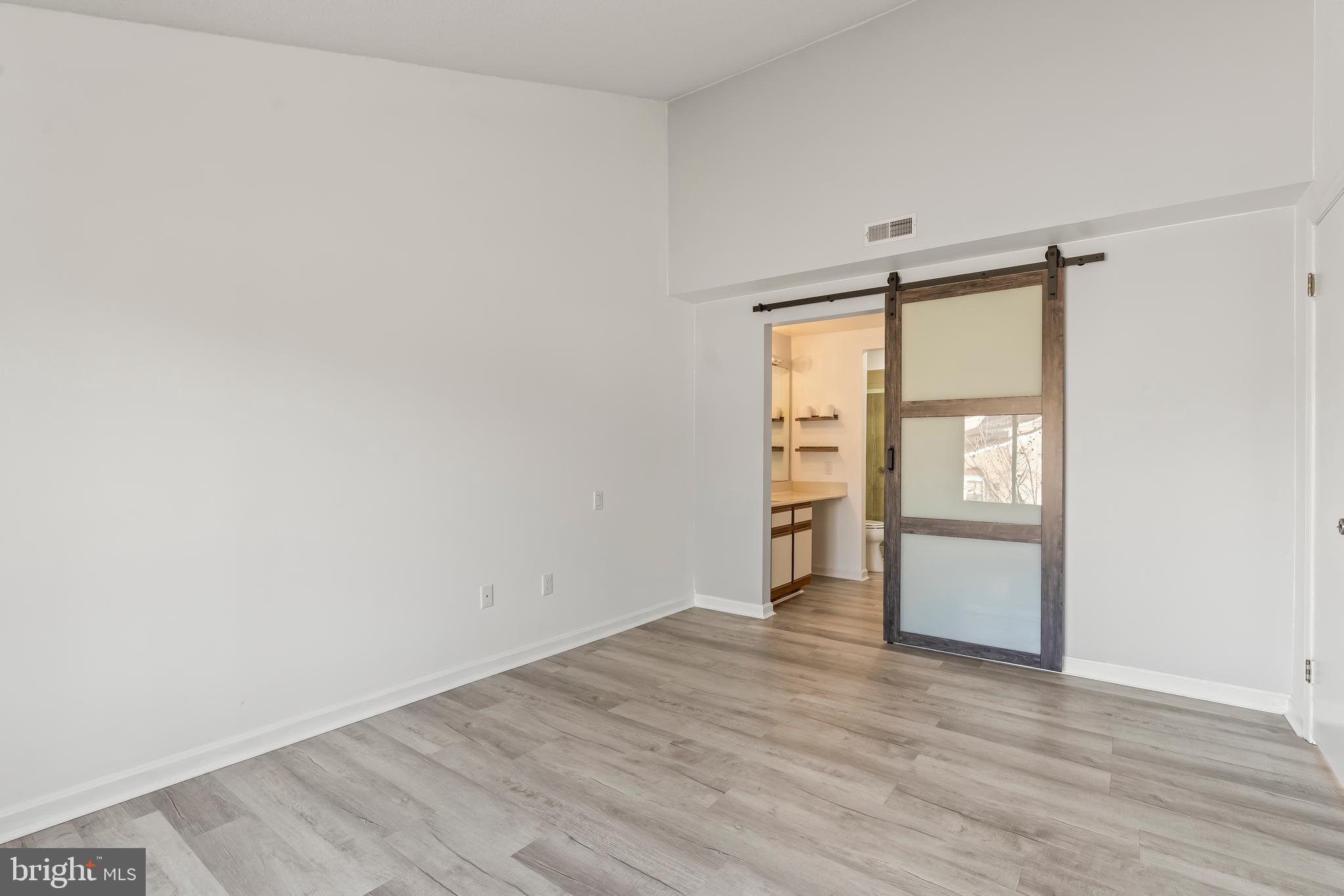 WOODLANDS NORTH - Residential