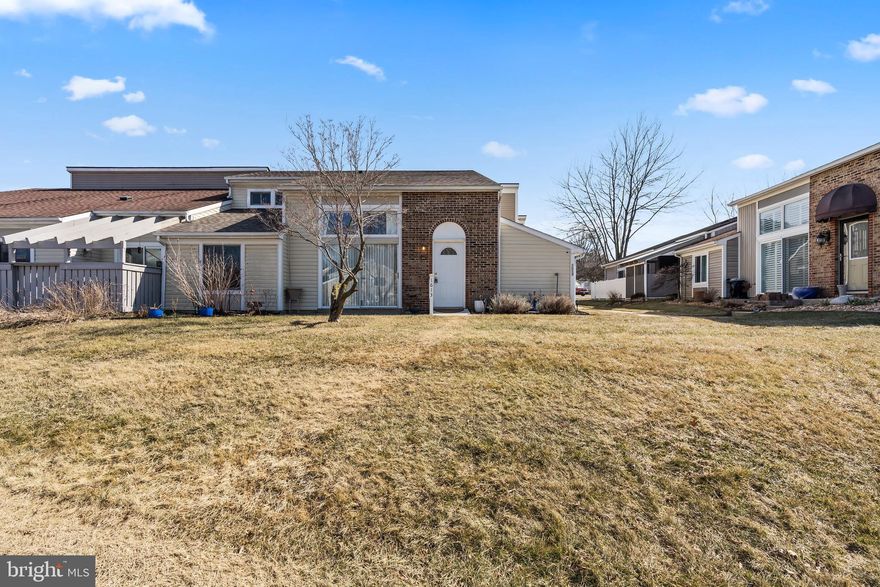 Nice Move In Ready End Unit Townhome in Woodlands North. Primary Bedroom/Bath and Laundry on the Main Level. Loft, 2nd Full Bath and 2nd Bedroom on the Upper Floor. New HVAC, Deck, Primary Shower, Flooring, Fresh Paint, and Ready for a New Owner.