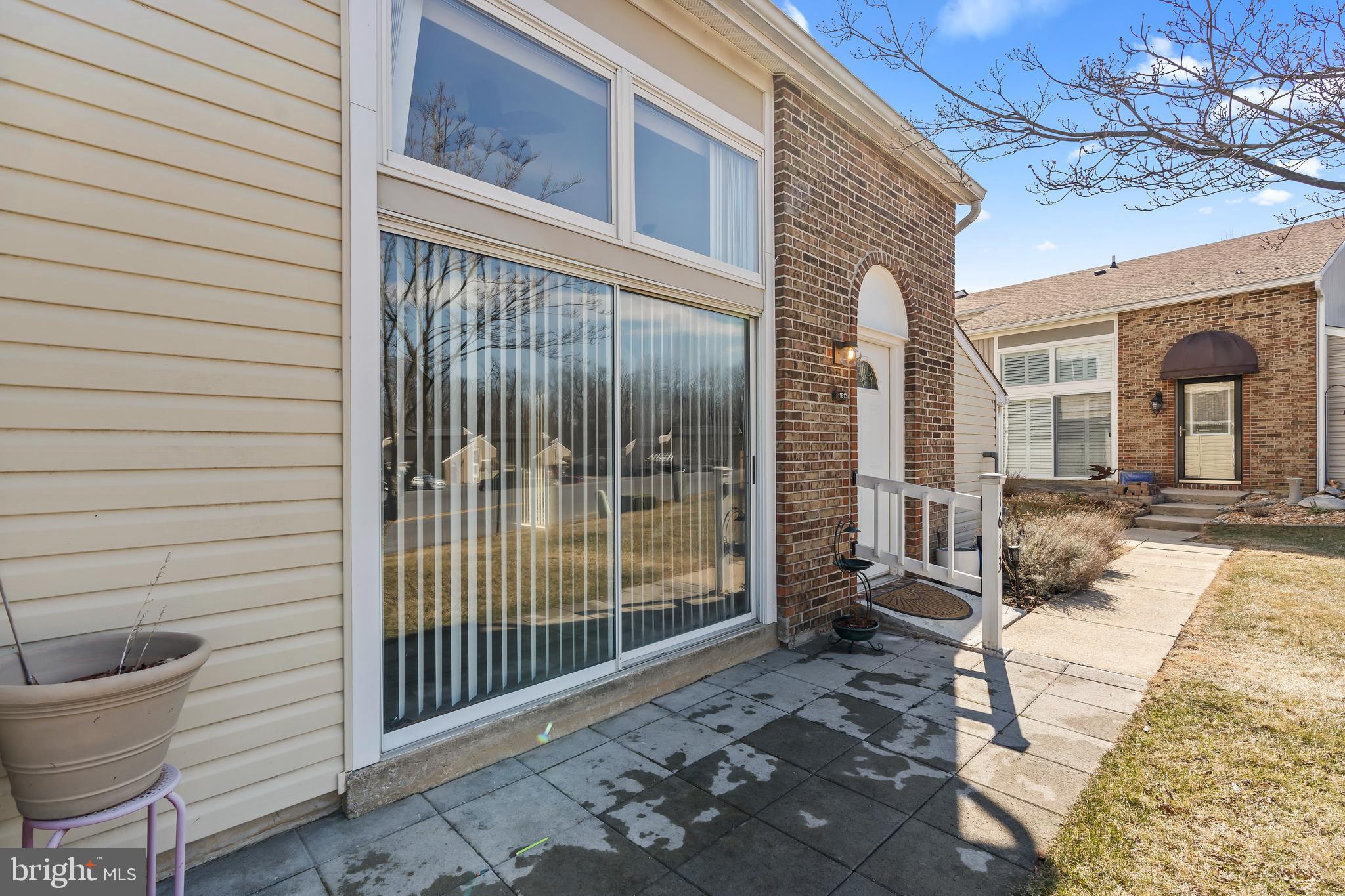 WOODLANDS NORTH - Residential