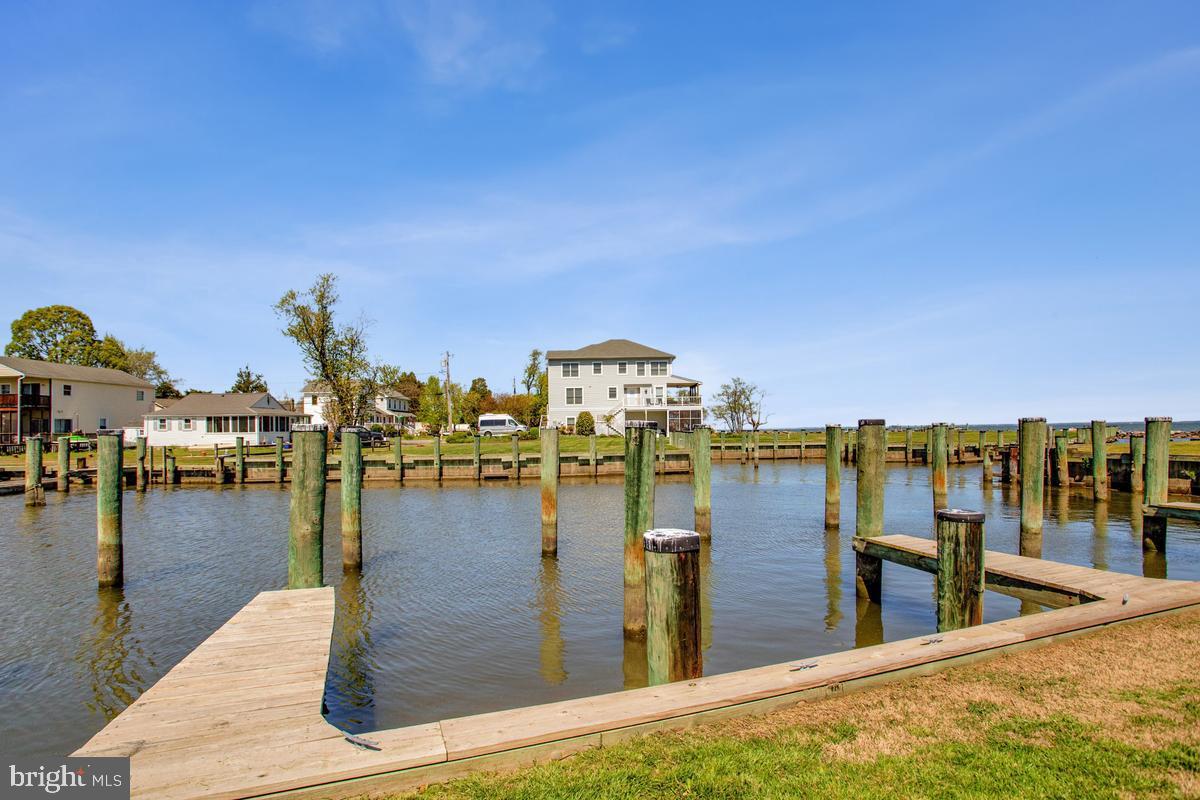 SNUG HARBOR - Residential