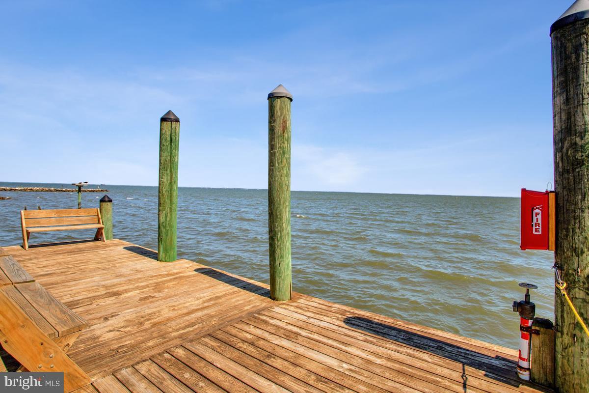 SNUG HARBOR - Residential