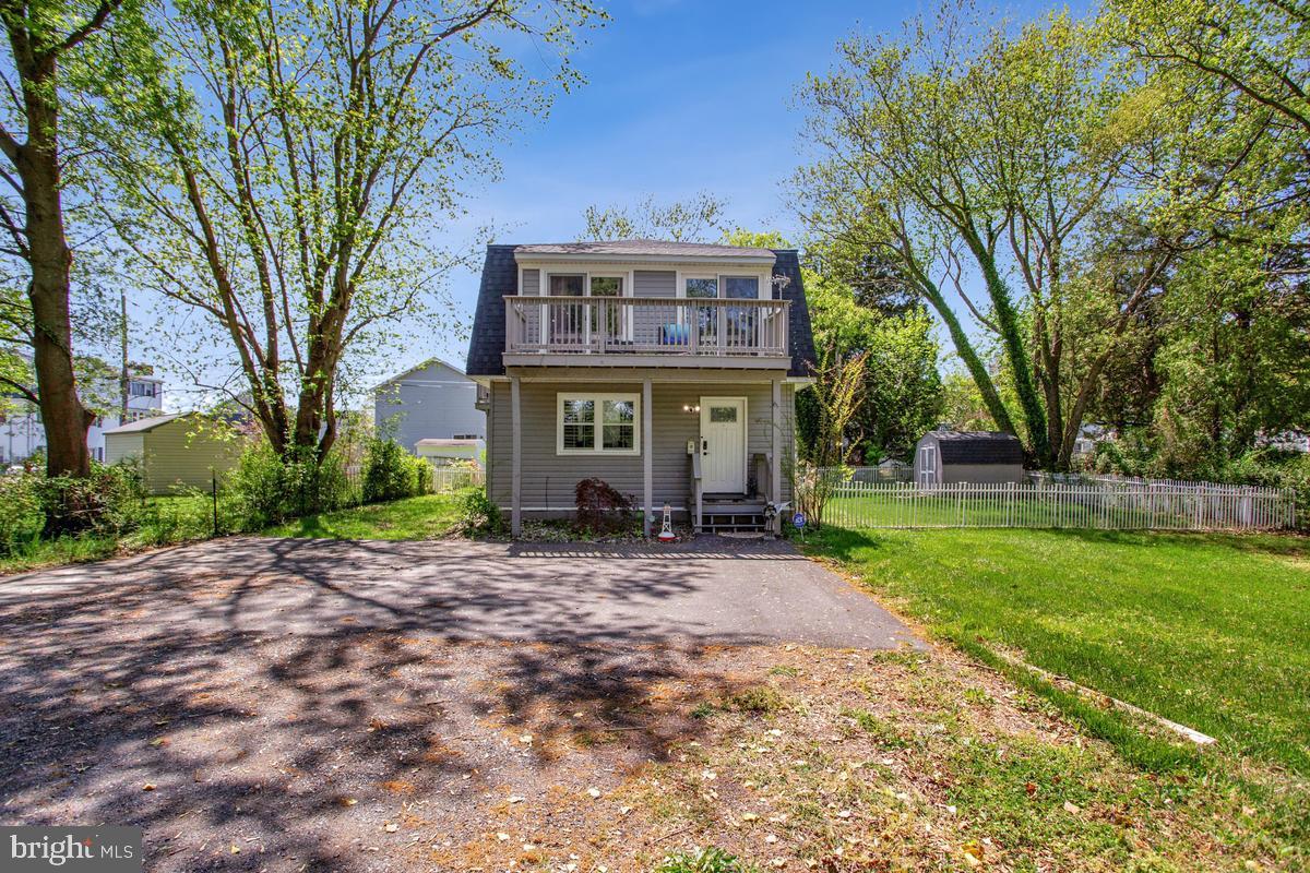 SNUG HARBOR - Residential