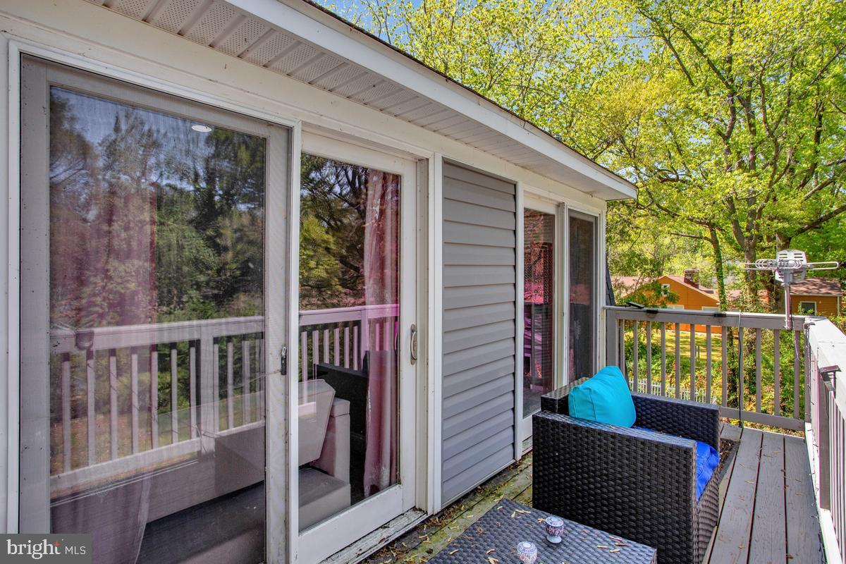 SNUG HARBOR - Residential