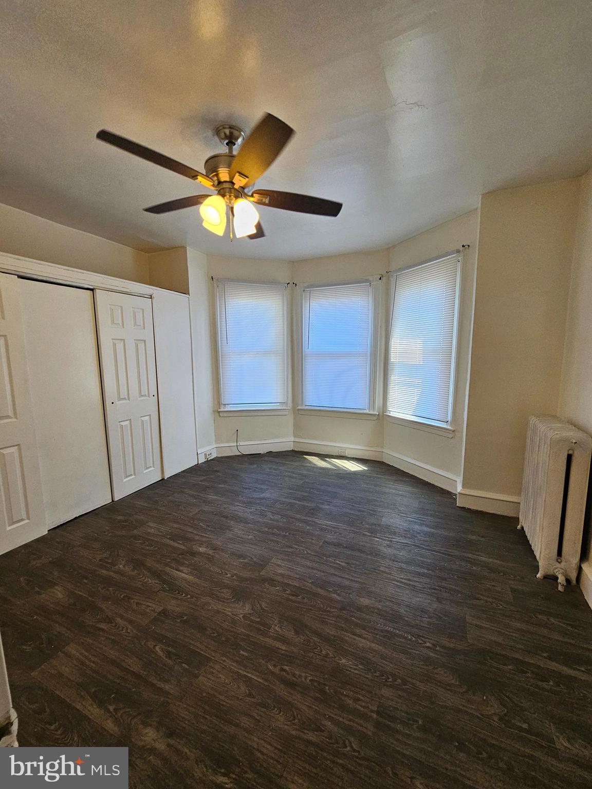 HUNTING PARK - Residential Lease