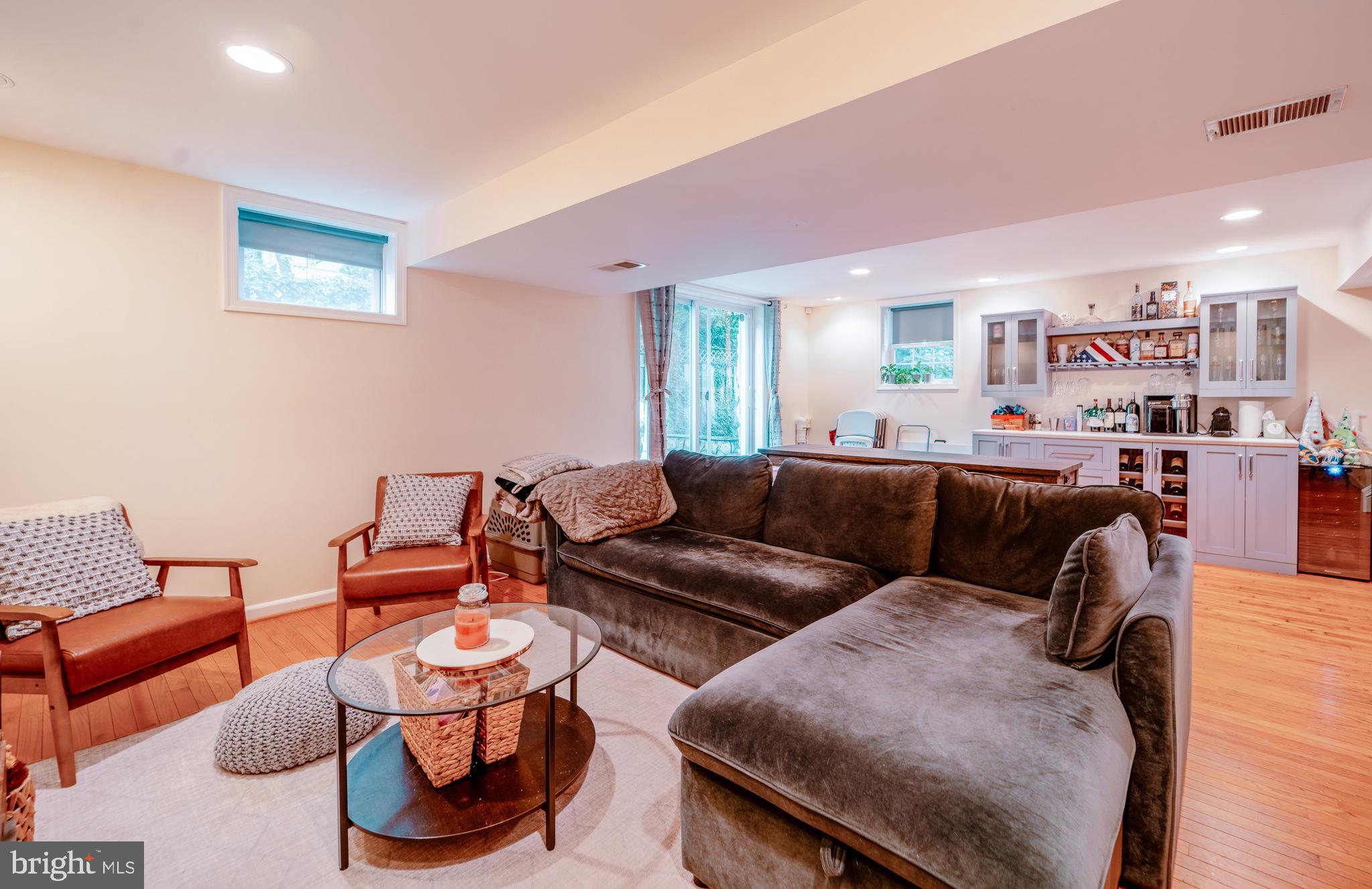 CITY PARK HOMES - Residential Lease