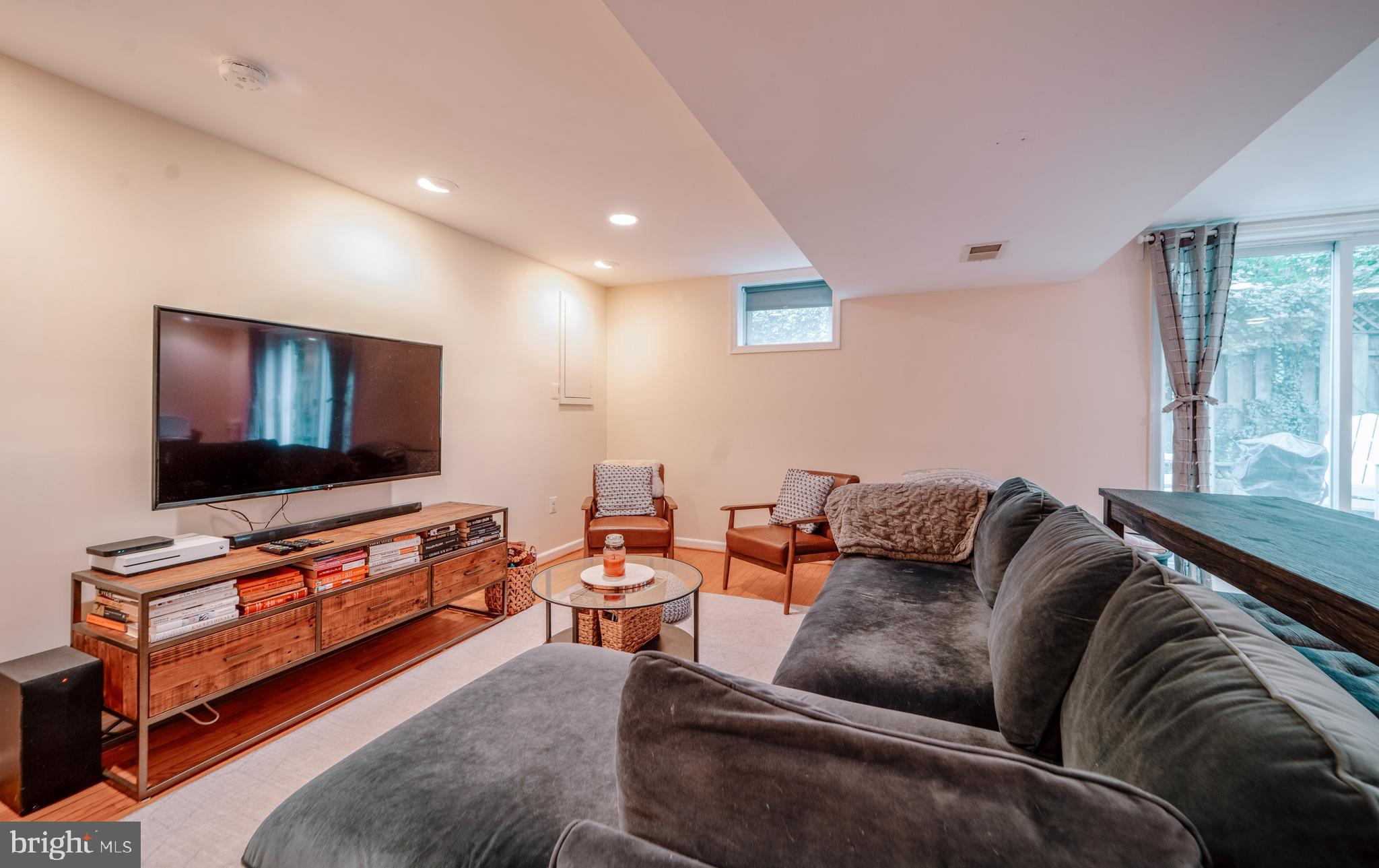 CITY PARK HOMES - Residential Lease