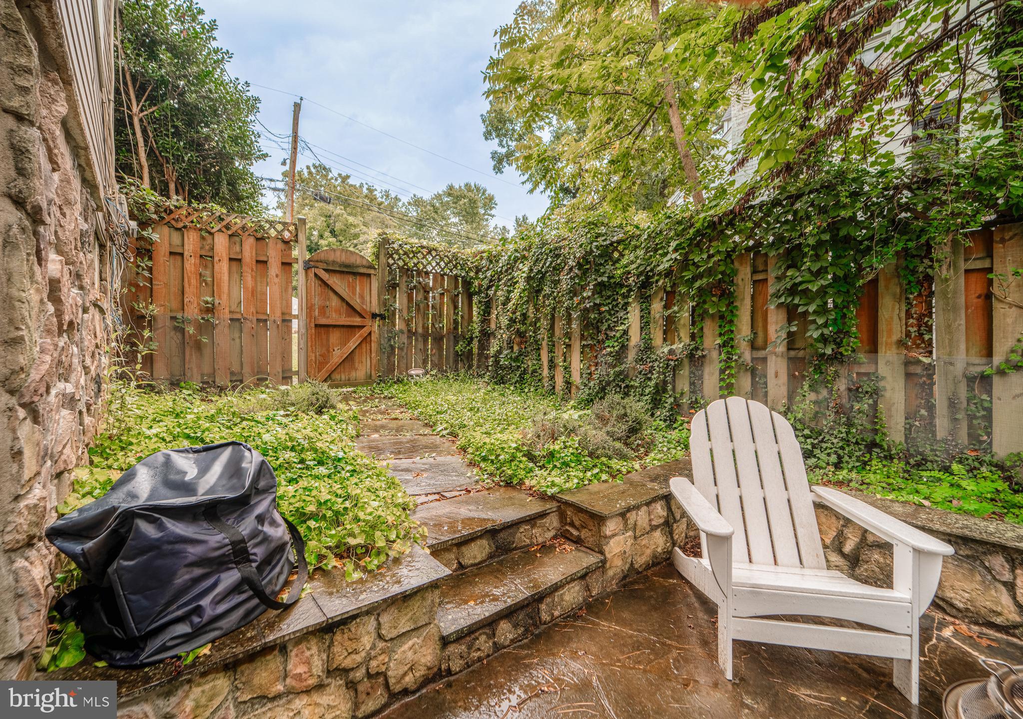 CITY PARK HOMES - Residential Lease