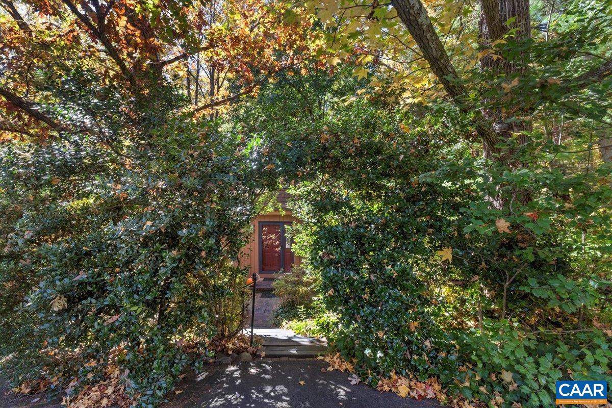 CANTERBURY HILLS - Residential