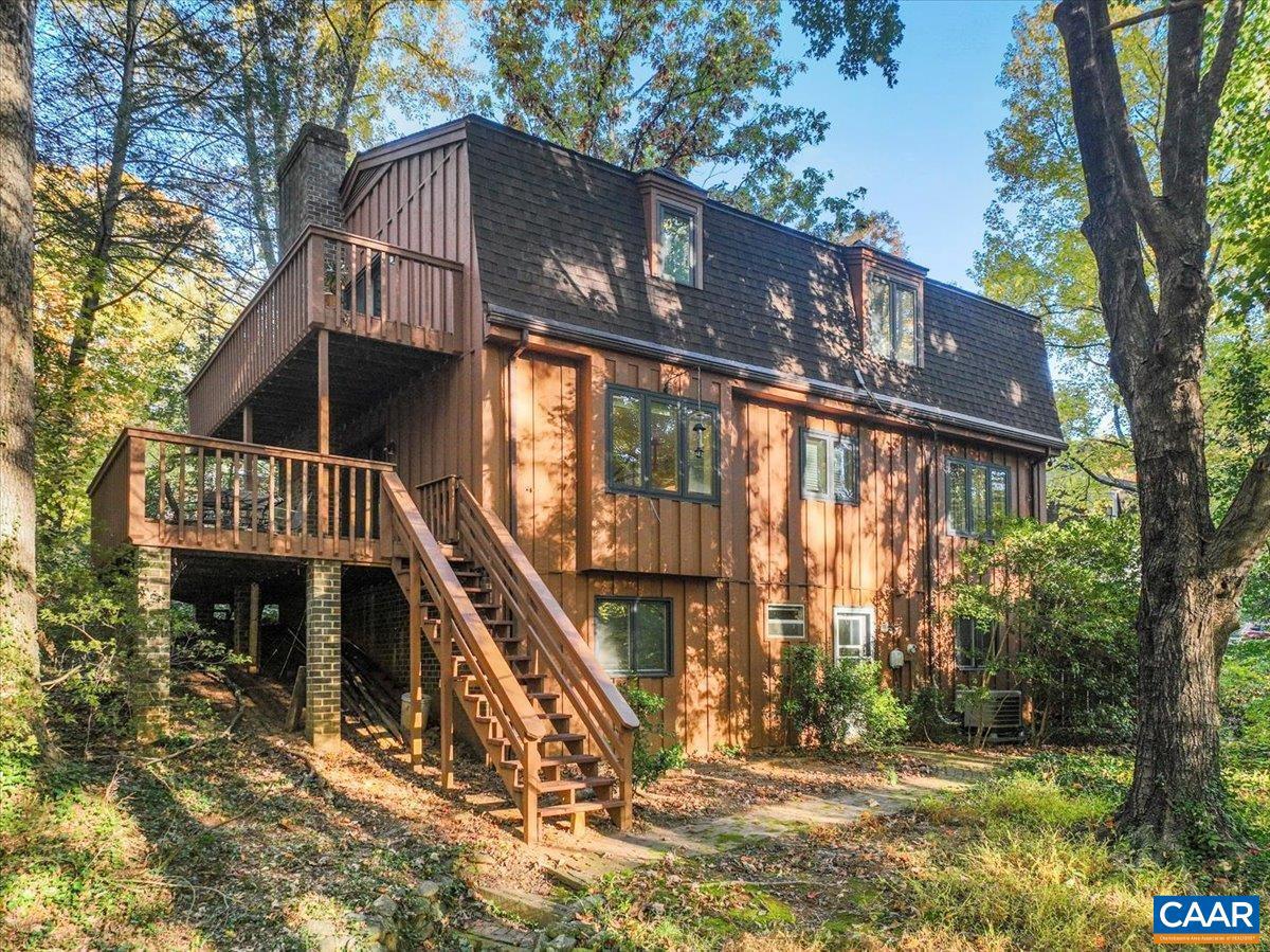 CANTERBURY HILLS - Residential