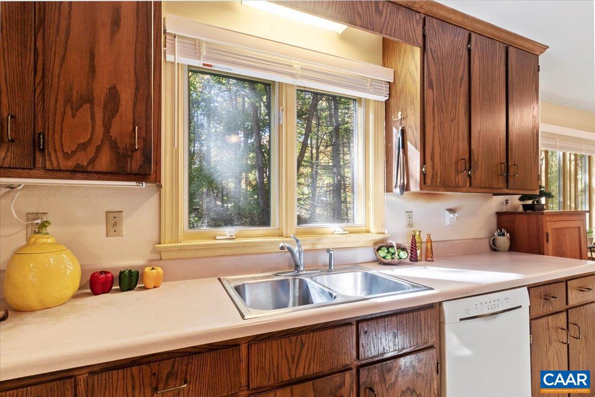 CANTERBURY HILLS - Residential