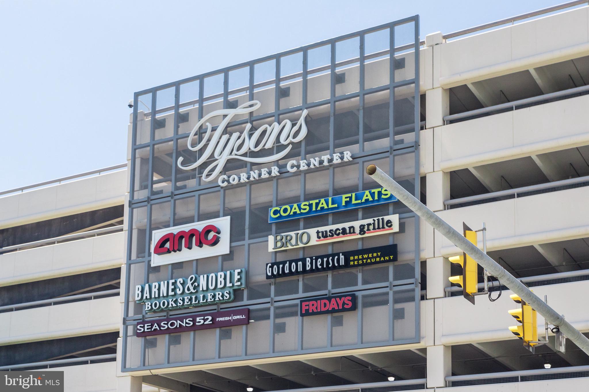 MCLEAN PLACE - Residential