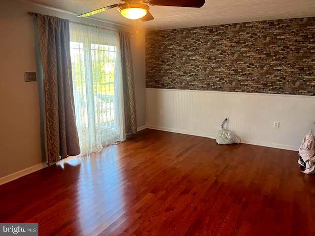 MILLER - Residential