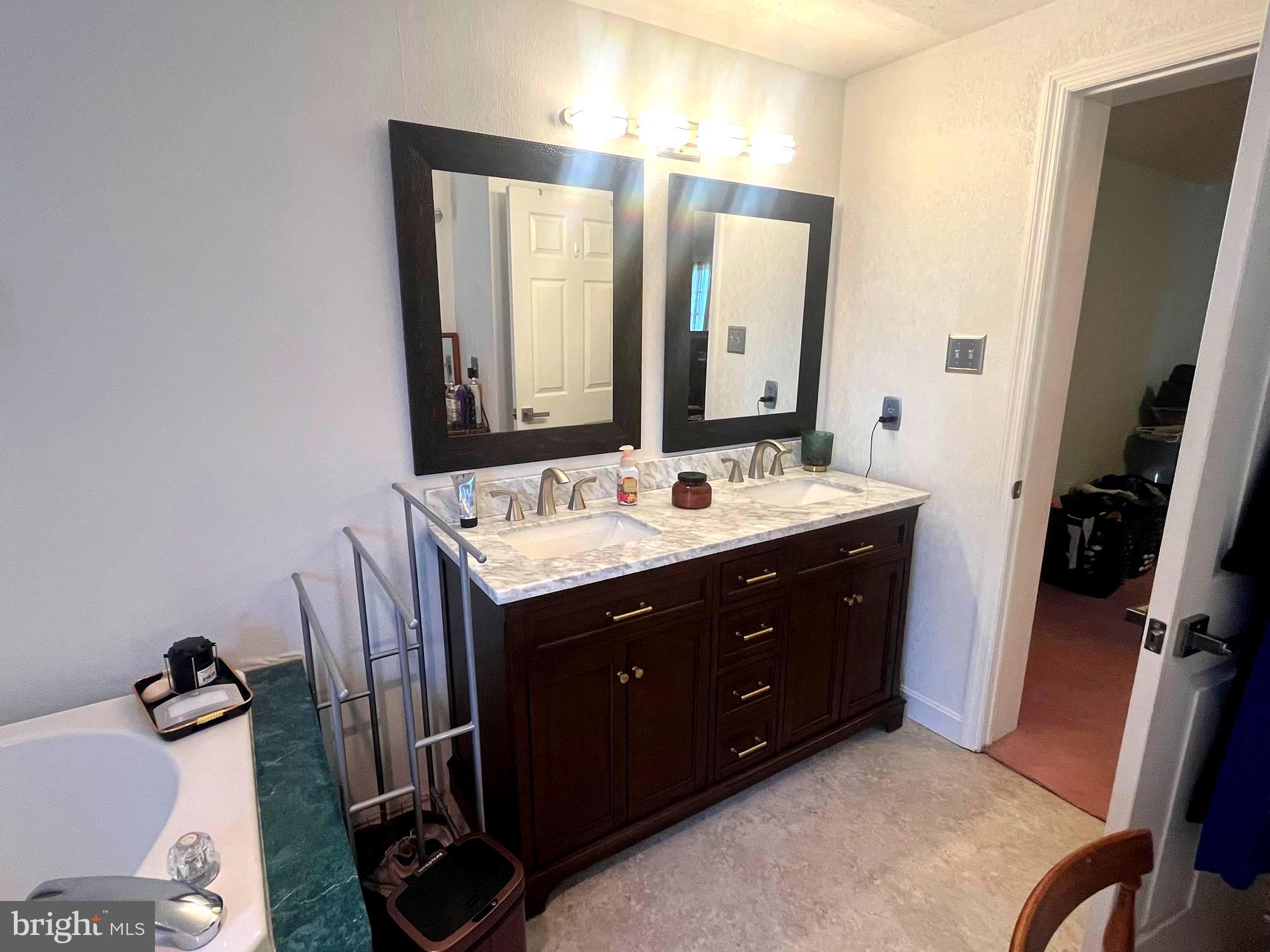 MILLER - Residential