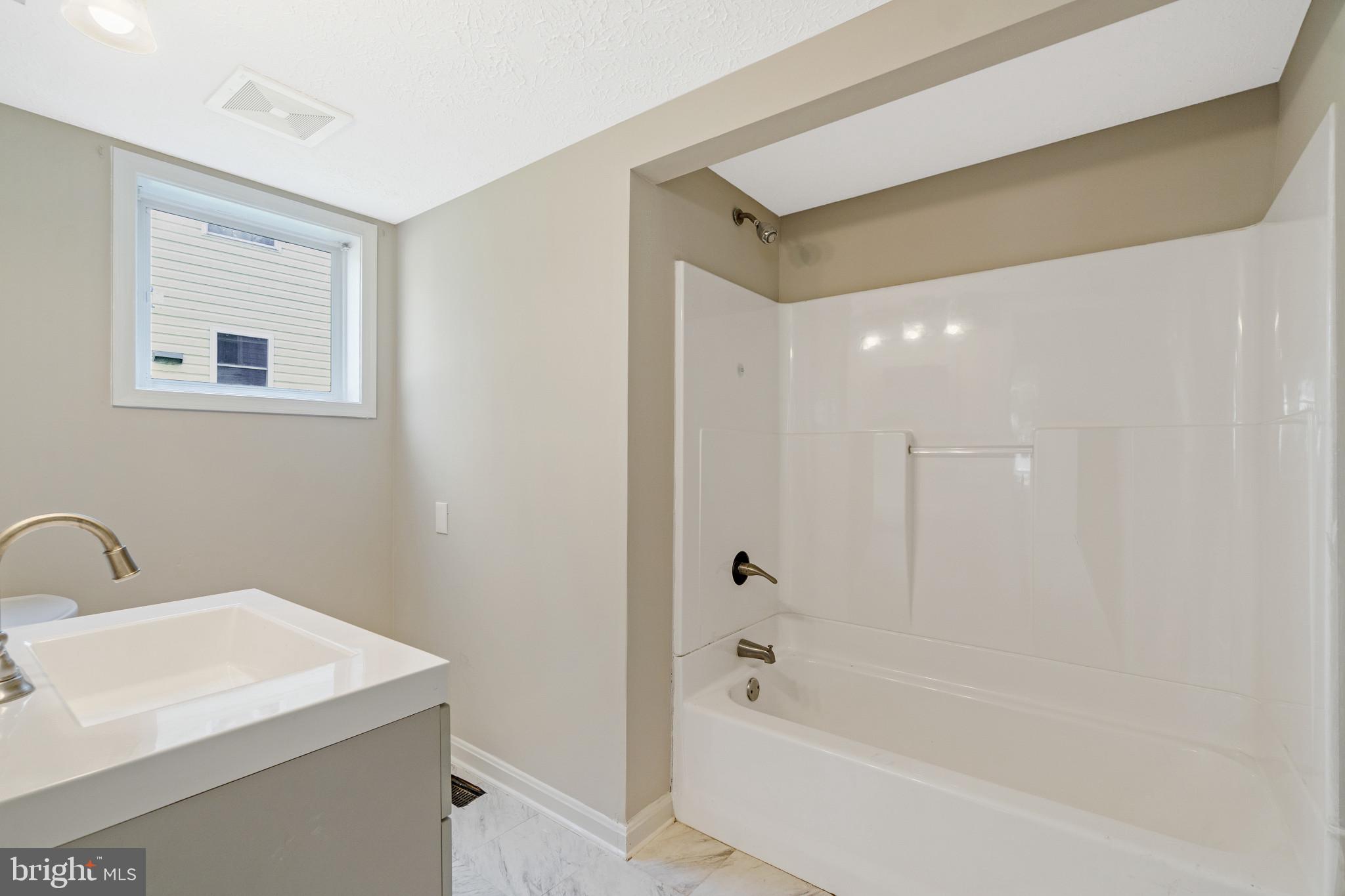 MARLEY PARK BEACH - Residential