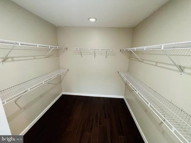 LINTHICUM HILLS - Residential