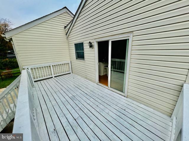 LINTHICUM HILLS - Residential