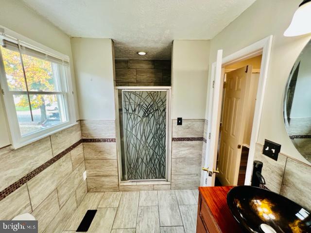 LINTHICUM HILLS - Residential