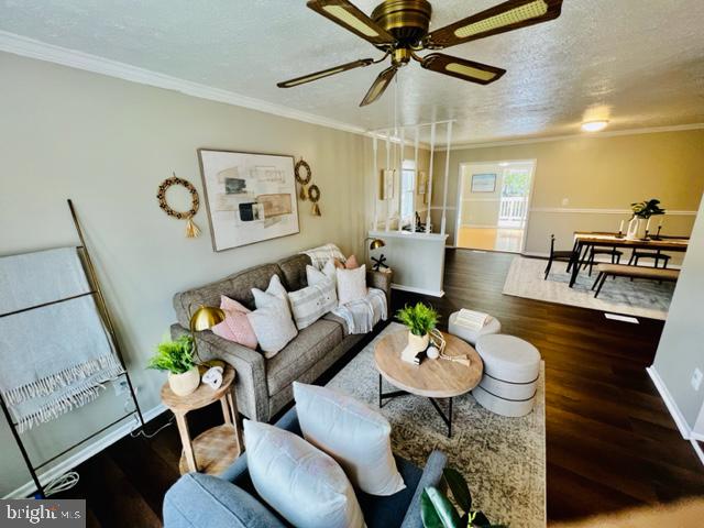 LINTHICUM HILLS - Residential