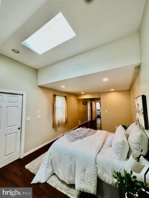 LINTHICUM HILLS - Residential