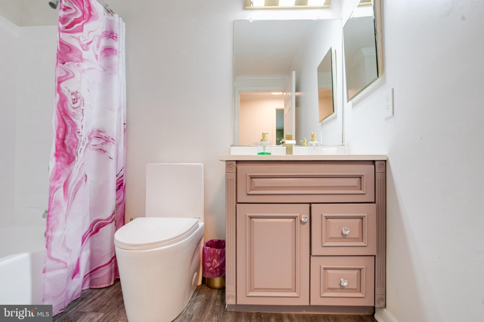 WEST RIDING - Residential