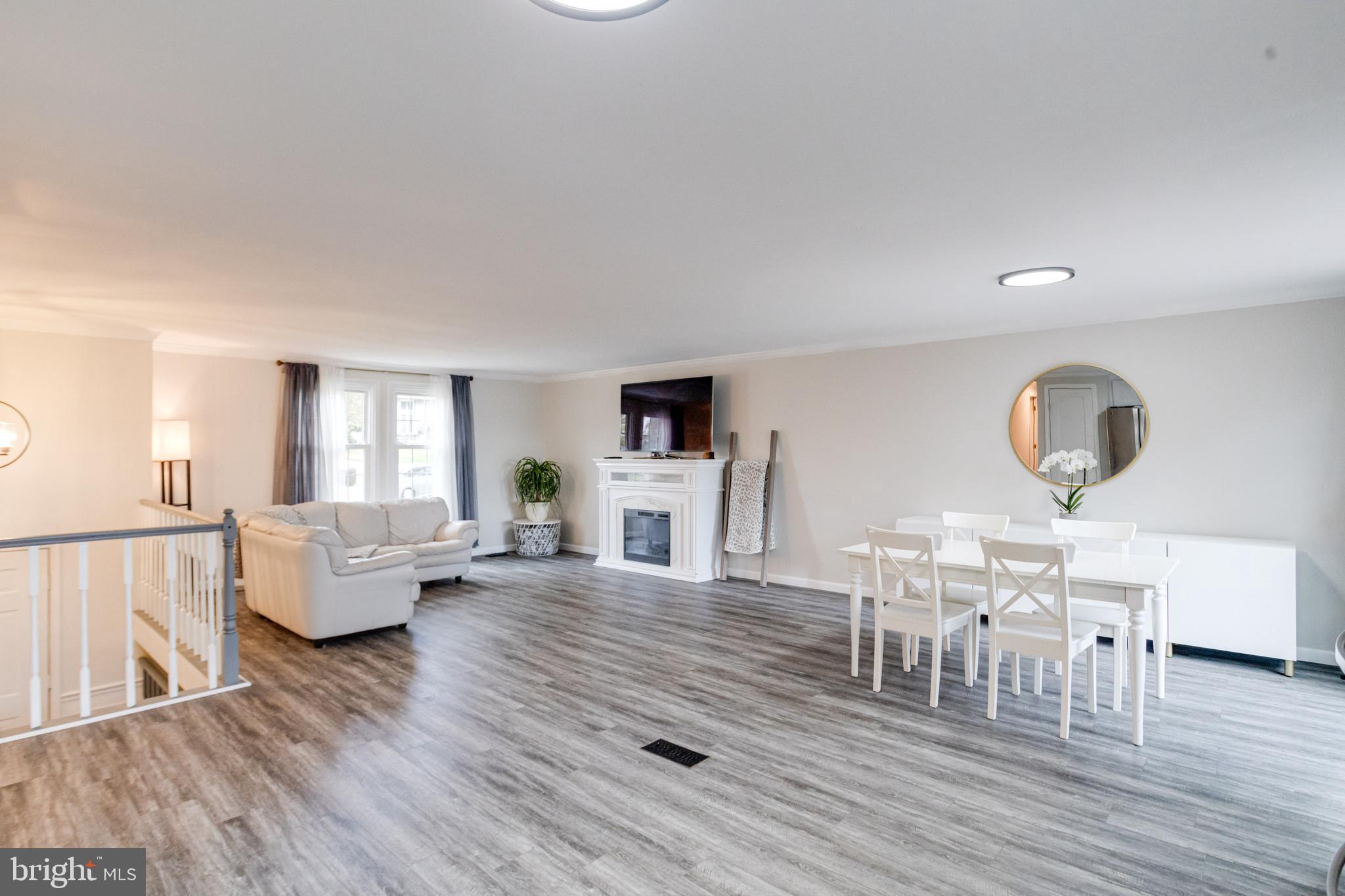 WEST RIDING - Residential
