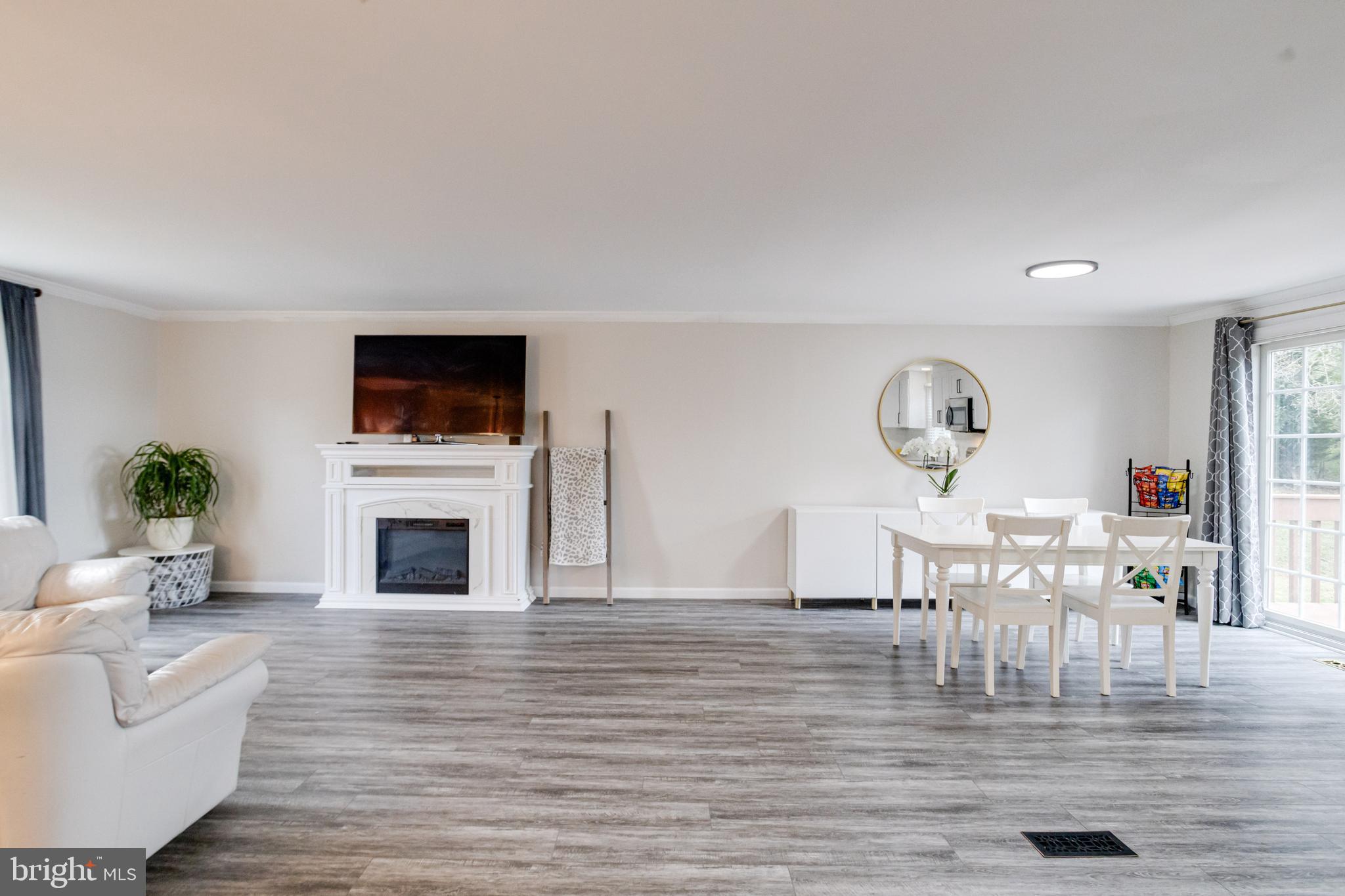 WEST RIDING - Residential