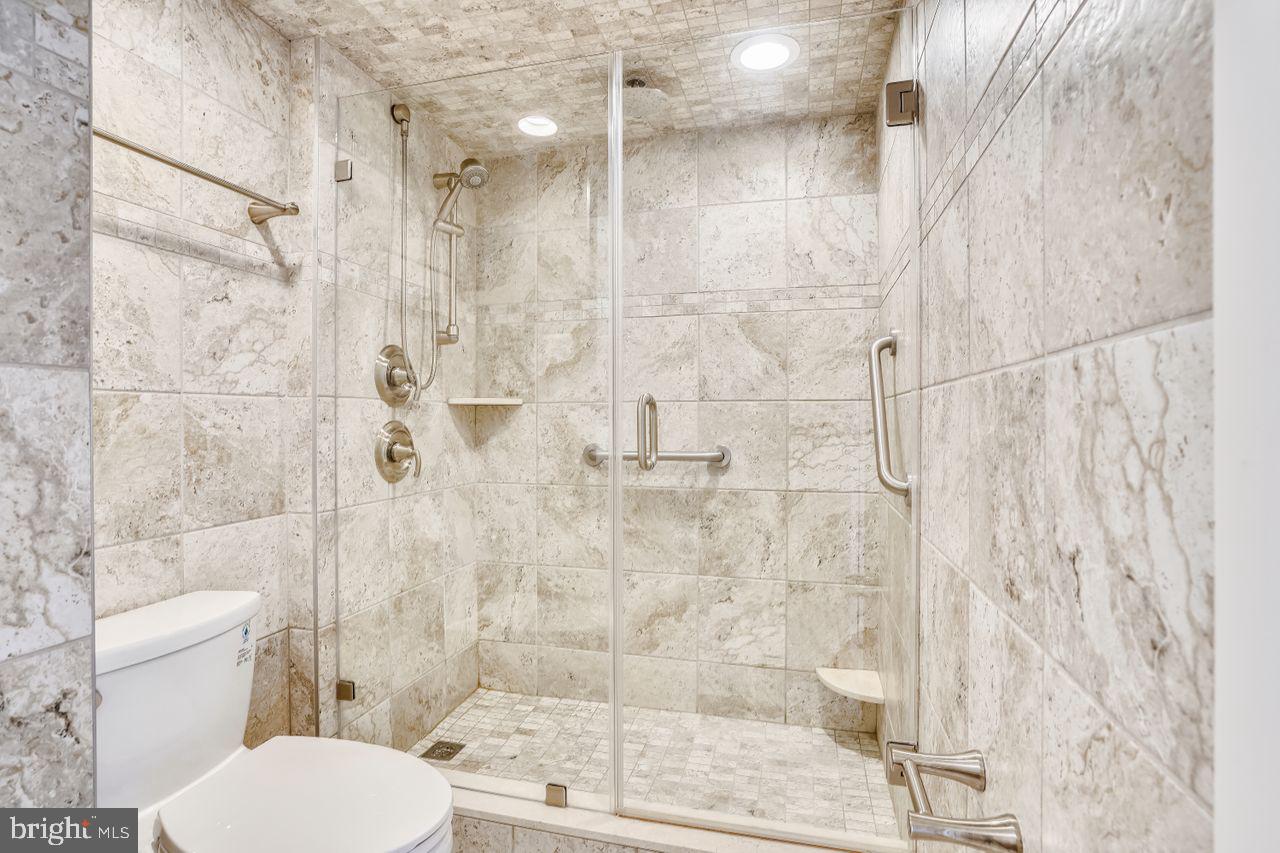 ALEXANDRIA HOUSE - Residential