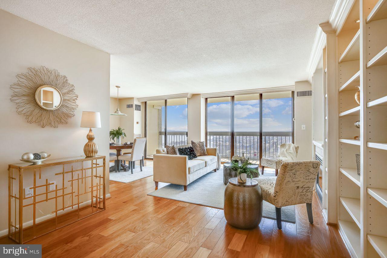 ALEXANDRIA HOUSE - Residential