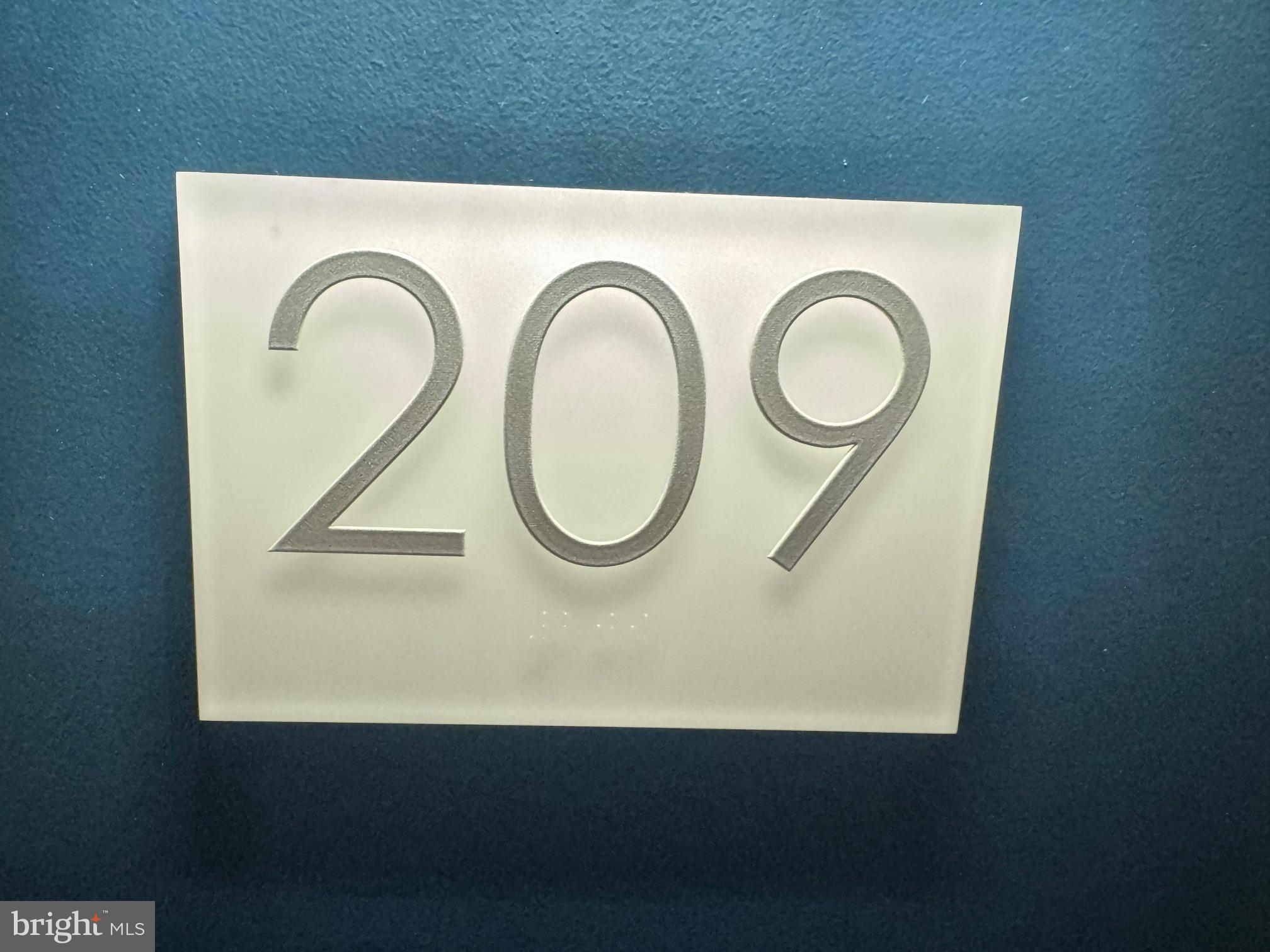 88 V STREET SW 209