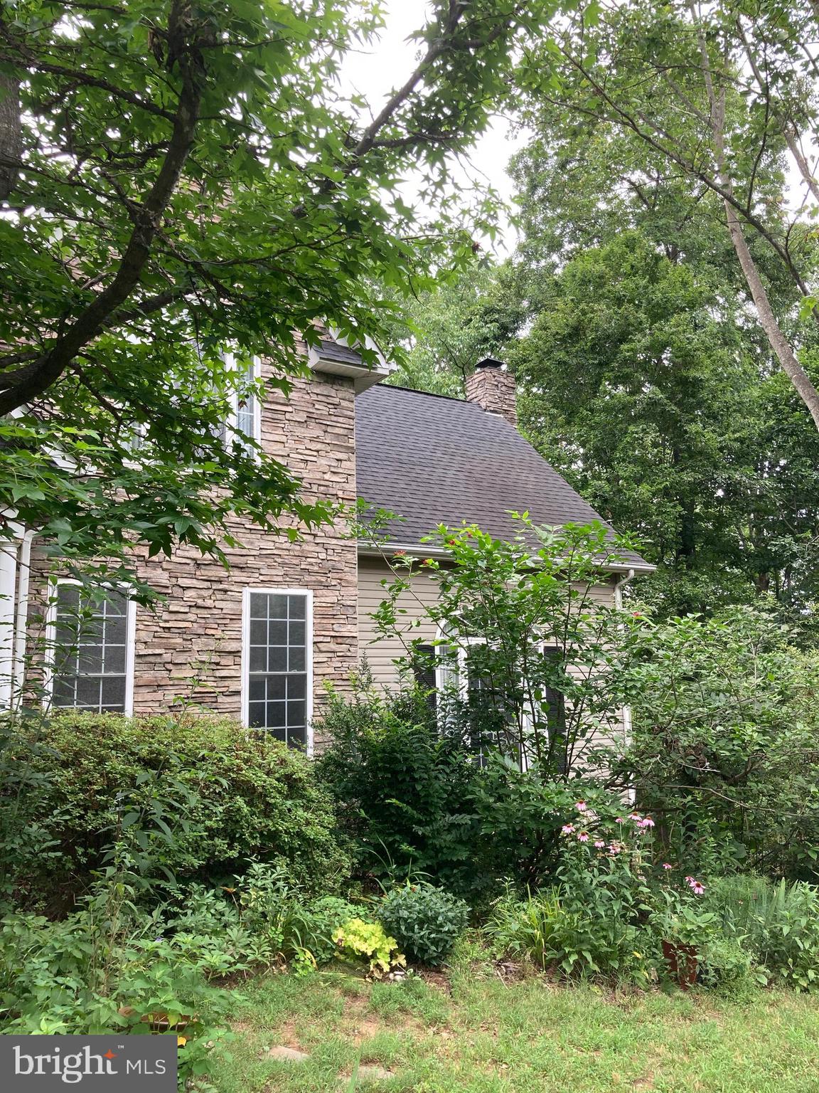 THE HILLS AT SNOWDEN - Residential