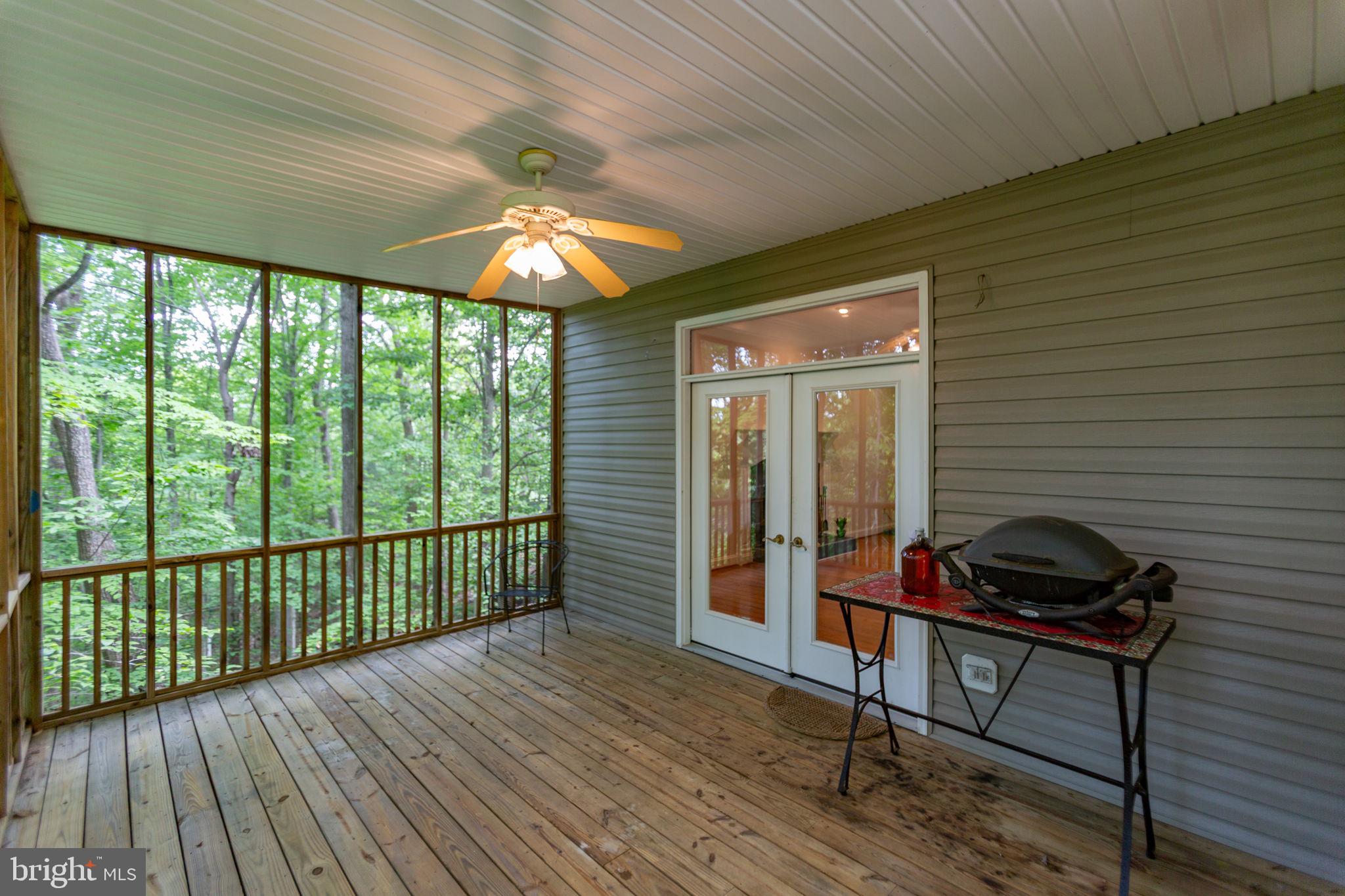 THE HILLS AT SNOWDEN - Residential