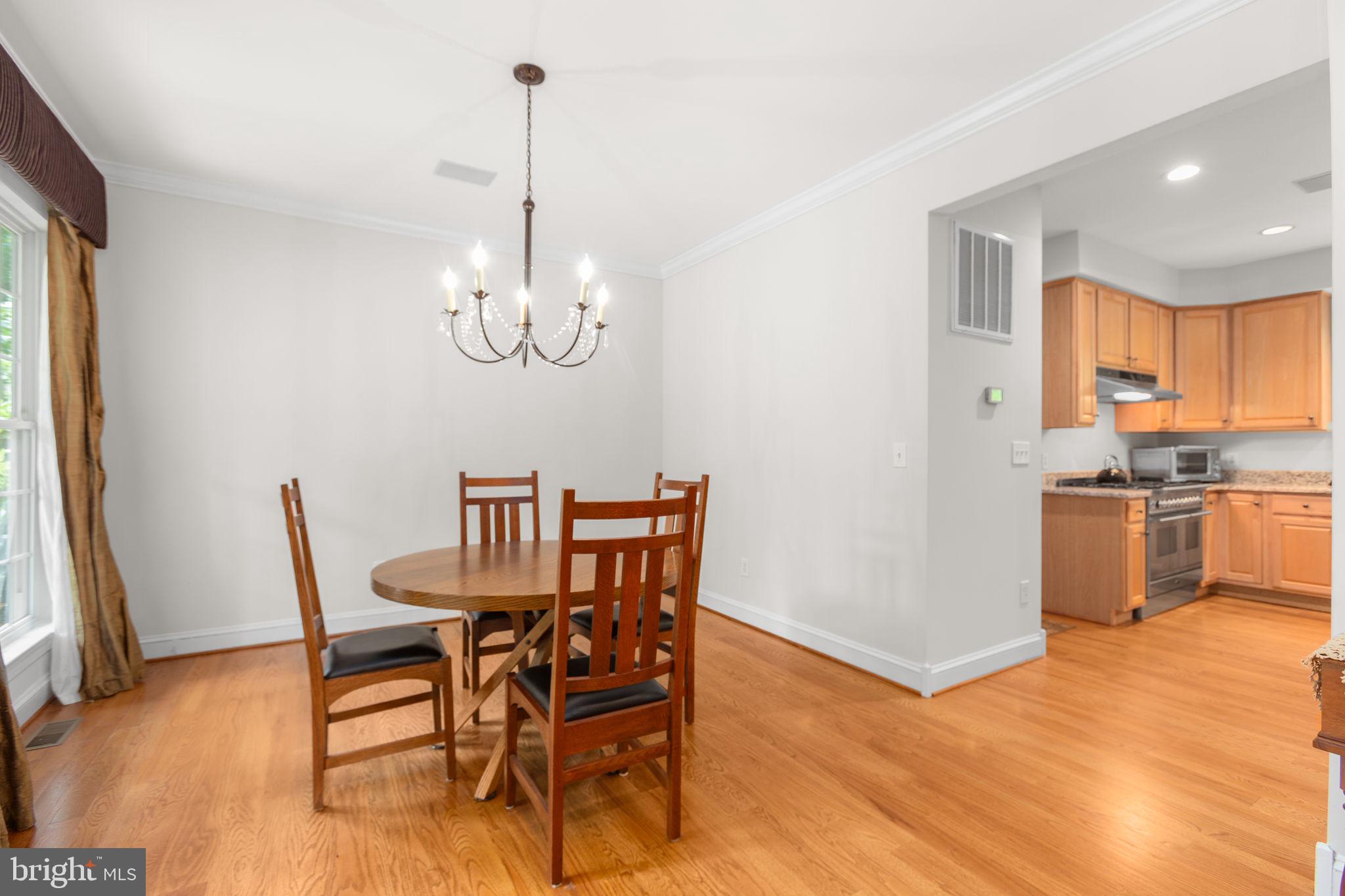 THE HILLS AT SNOWDEN - Residential