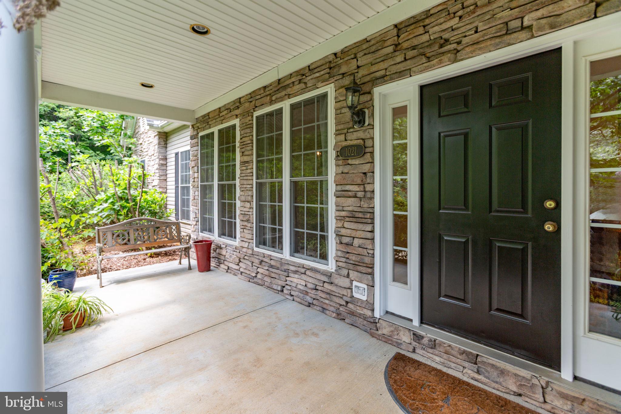 THE HILLS AT SNOWDEN - Residential