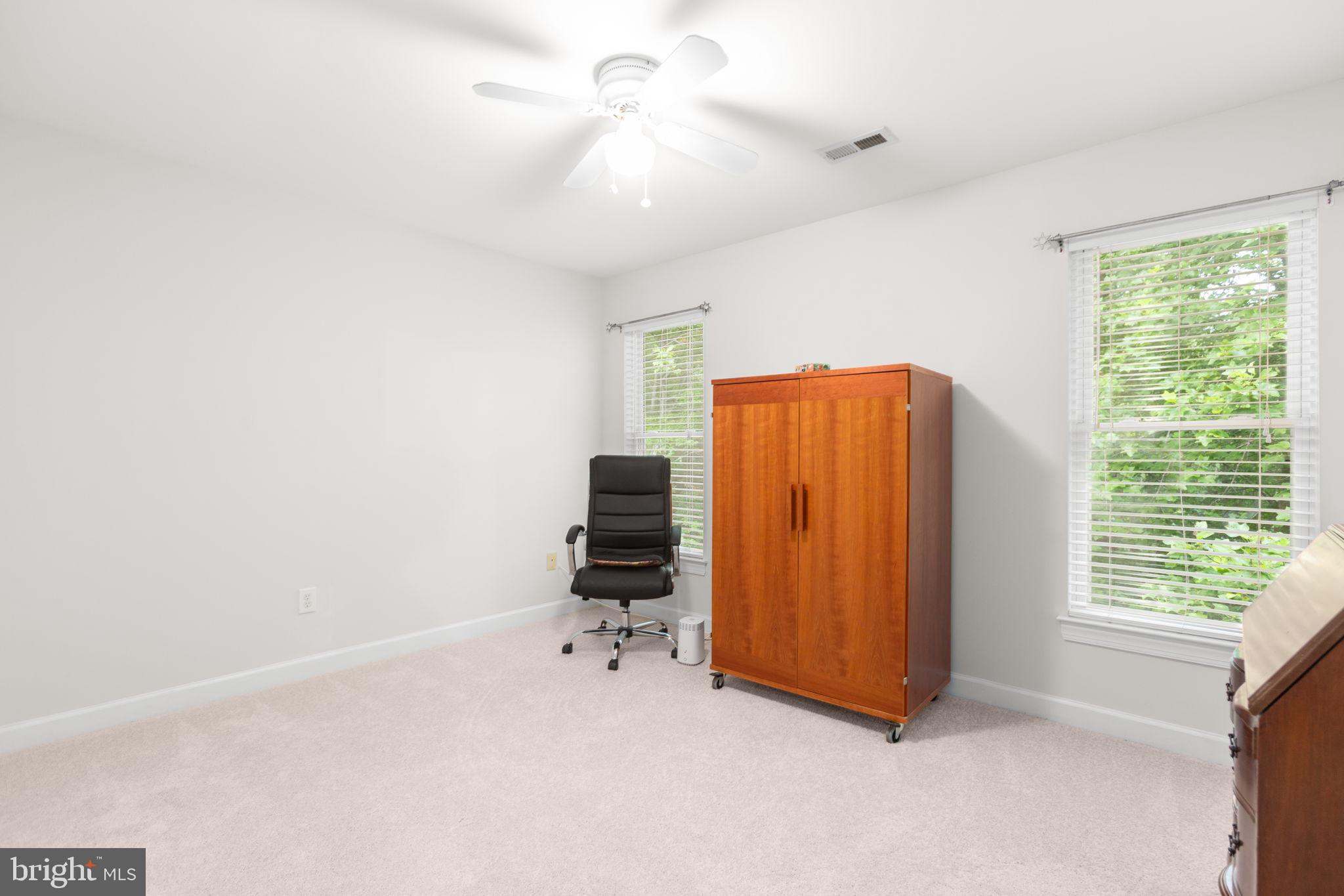 THE HILLS AT SNOWDEN - Residential