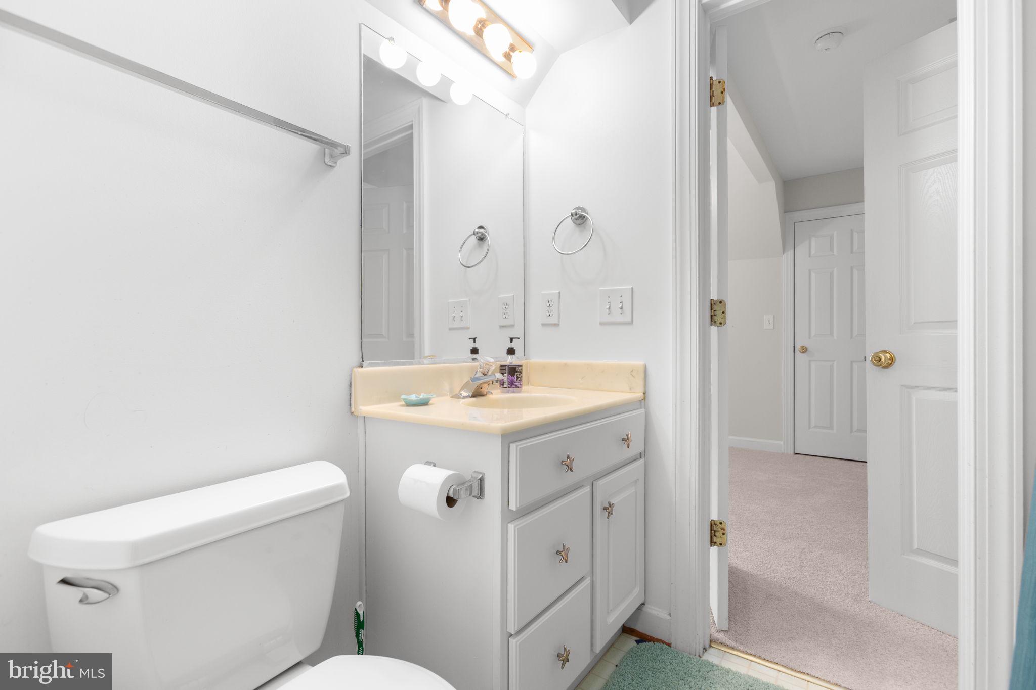 THE HILLS AT SNOWDEN - Residential