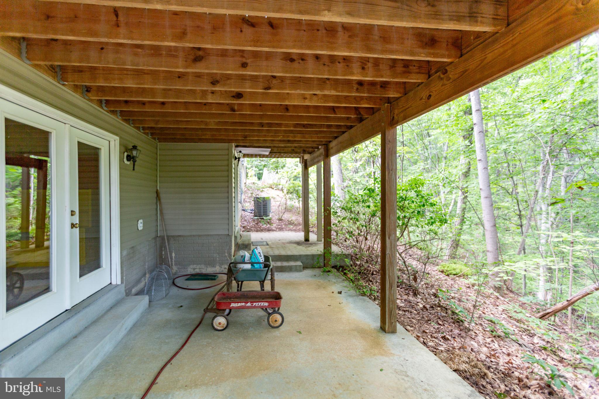 THE HILLS AT SNOWDEN - Residential