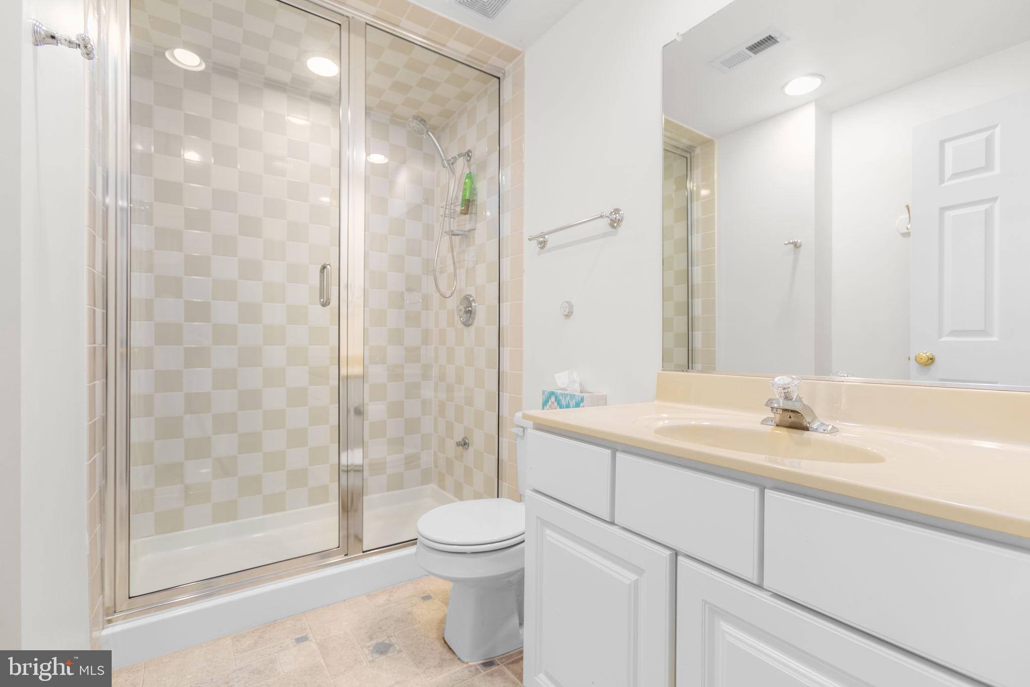 THE HILLS AT SNOWDEN - Residential