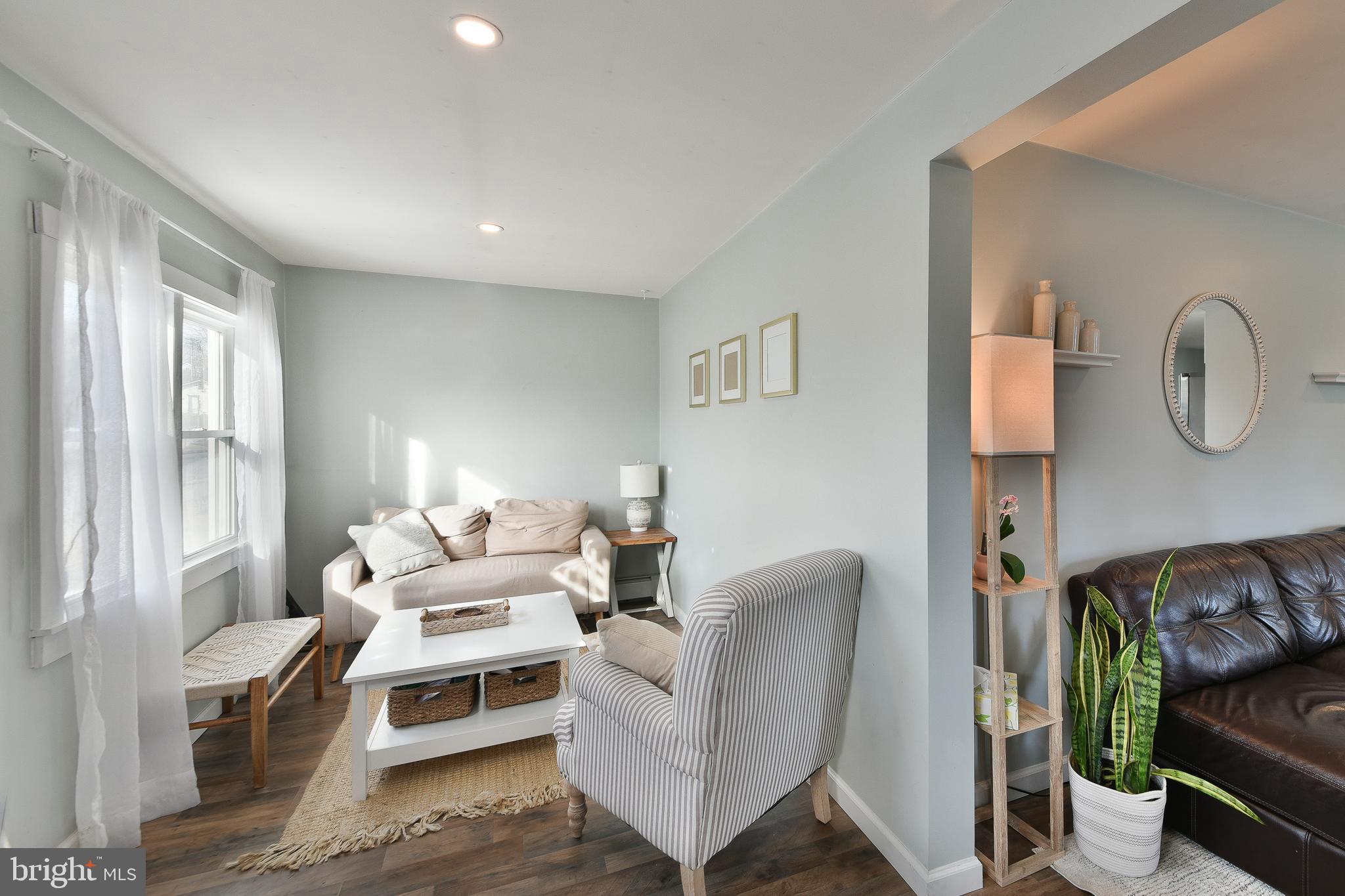 GLENSIDE - Residential