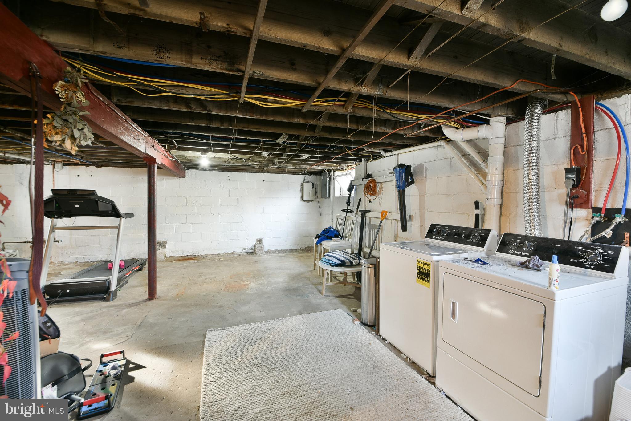 GLENSIDE - Residential