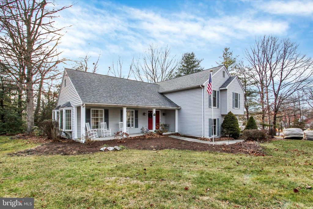 Photo of 78 Twin Lakes Drive, GETTYSBURG, PA 17325 (MLS # PAAD2021438)