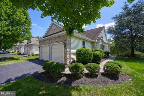 Photo of 1834 Serene Way, LANCASTER, PA 17602 (MLS # PALA2073740)