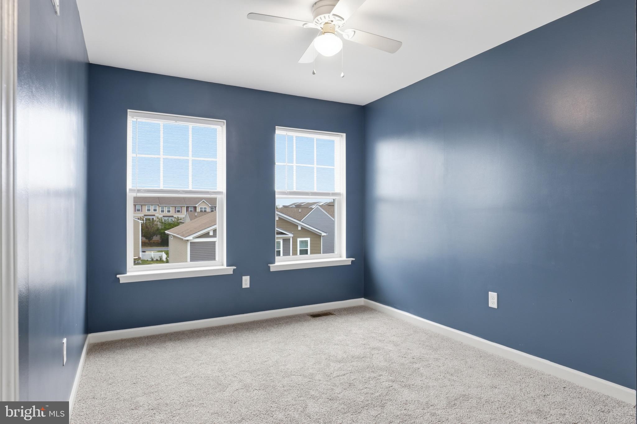 TIDBURY CROSSING - Residential