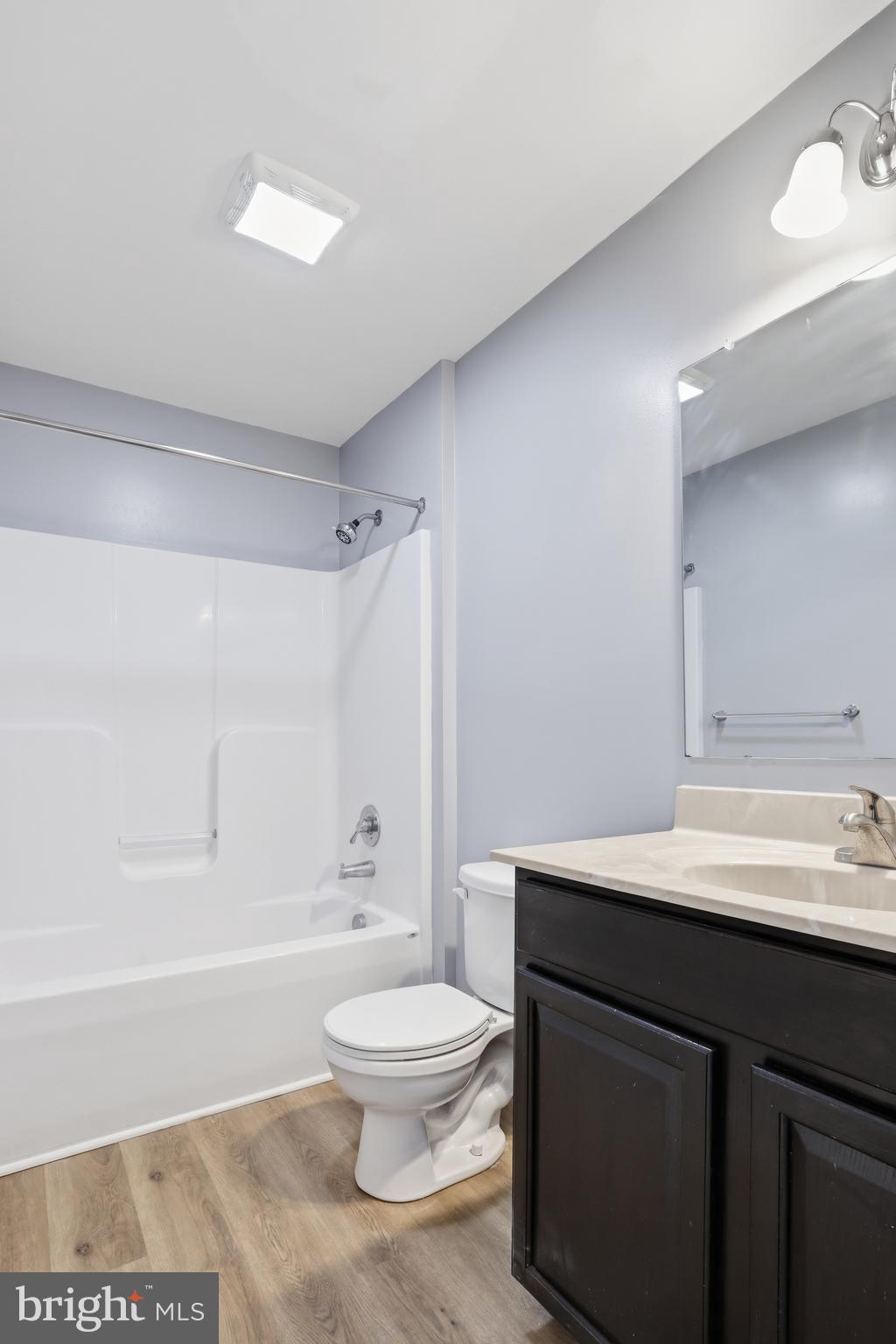 TIDBURY CROSSING - Residential