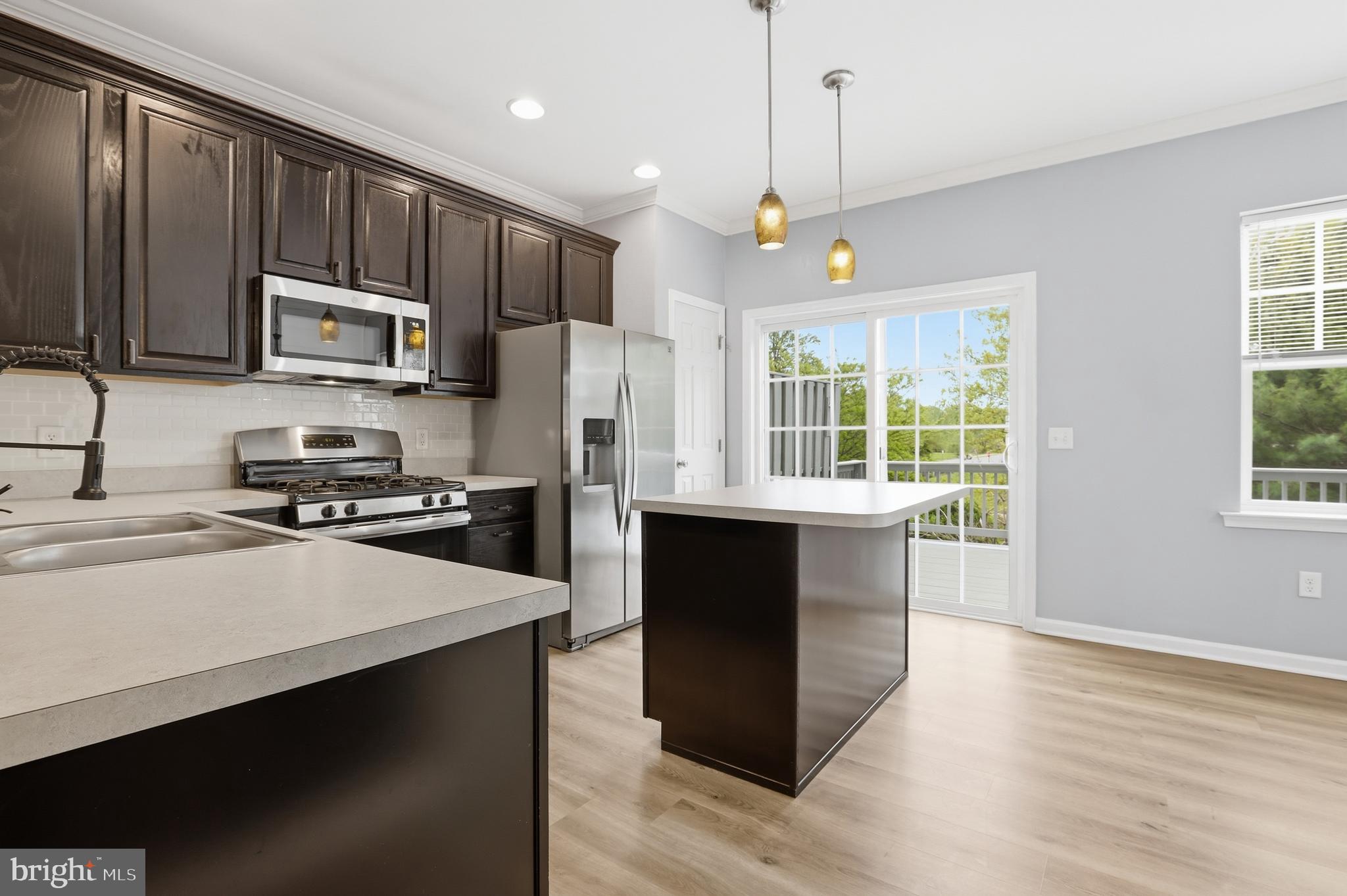 TIDBURY CROSSING - Residential