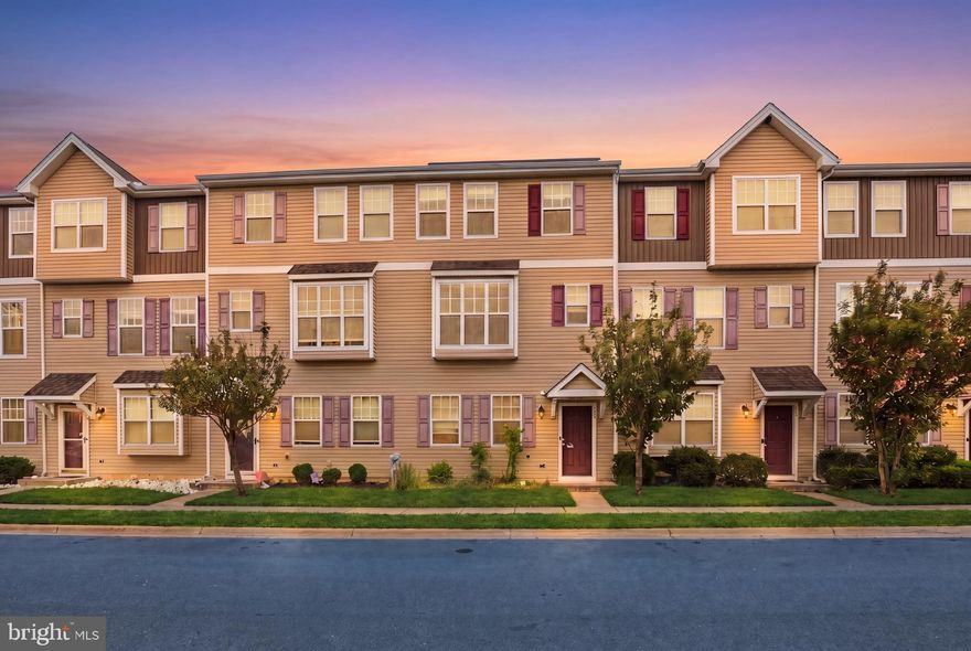 Welcome to Tidbury Crossing, where style, space, and efficiency come together in this beautifully maintained three story townhome.

This 3 bedroom, 2.5 bathroom home offers a versatile layout designed for modern living. On the first floor, you will find a private office or flex space that is perfect for working from home, a gym, or a playroom. This level also includes bathroom rough ins for a future bathroom and convenient access to the garage.

Head upstairs to the main living level where you are greeted by an oversized living room filled with natural light, creating the perfect space for relaxing or entertaining. The open layout flows effortlessly into the kitchen, featuring a large island, stainless steel appliances, and plenty of cabinet space. Just off the kitchen, the dining area includes a charming built in bench and access to a second story deck that overlooks mature trees, offering a peaceful outdoor retreat.

On the third level, you will find three spacious bedrooms, including a primary suite complete with a walk in shower and double vanity. A full hall bathroom and convenient upstairs laundry complete this level. Fresh paint throughout and brand new carpet upstairs make this home truly move in ready.

This is a fantastic opportunity to own a thoughtfully designed home in a desirable community.