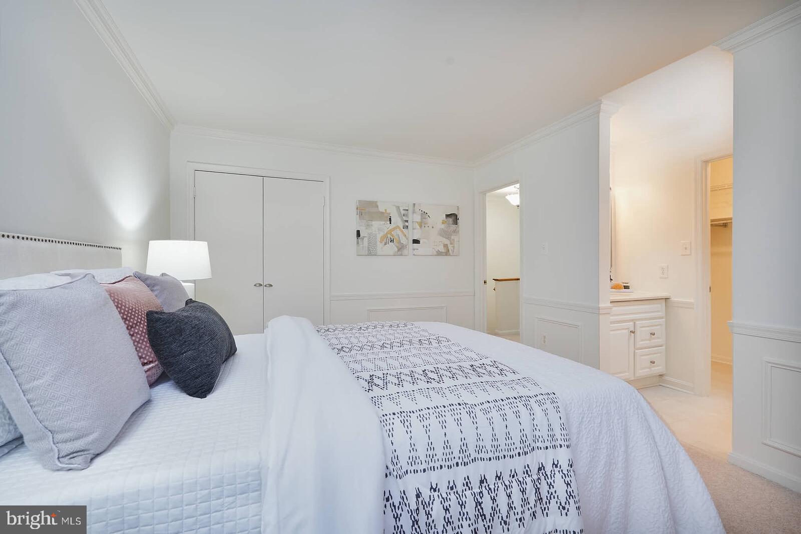 COLONIAL HEIGHTS - Residential